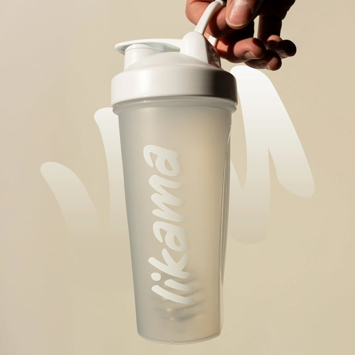 Shaker transparent Likama avec bouchon blanc ideal pour melanger whey ou collagene en poudre